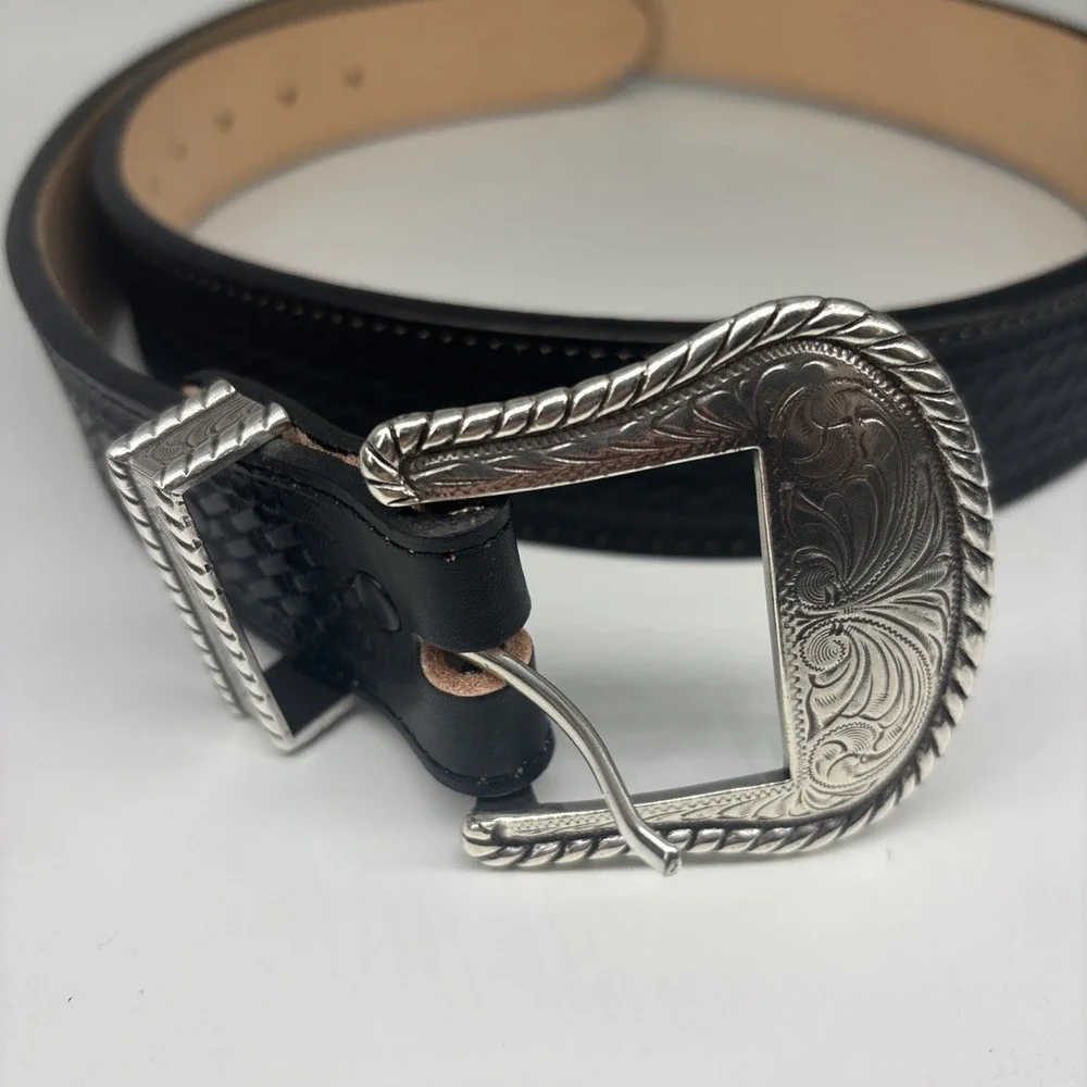 Justin C12263‎ Black Leather Bronco Western Belt Size 40 Woven EUC Made In USA
